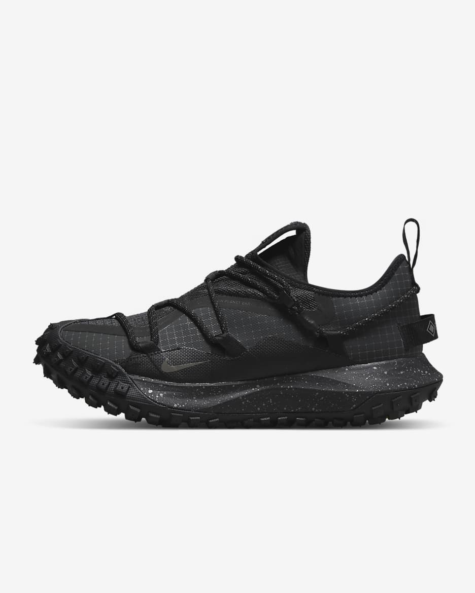 Nike ACG Mountain Fly Low GORE TEX SE Men s Shoes. Nike ID